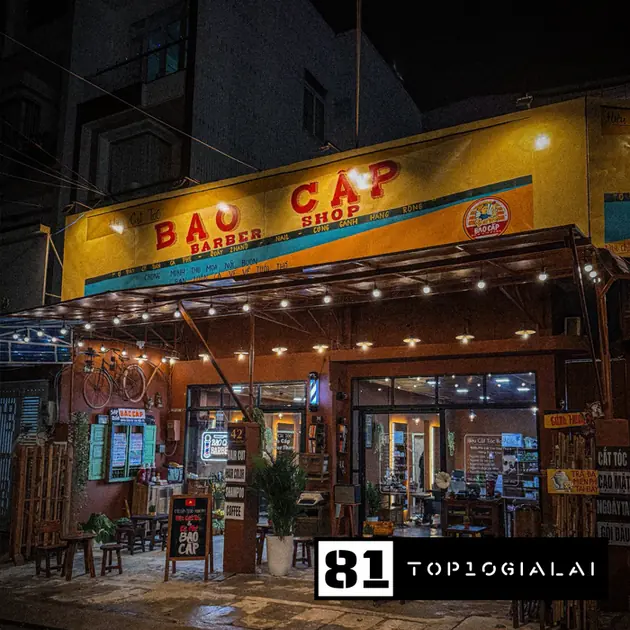 Hiệu cắt tóc bao cấp và coffe Gia Lai