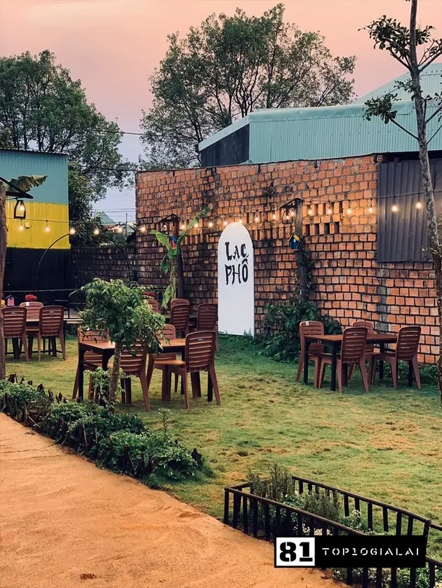 Quán nhậu trung tâm - Lạc Phố