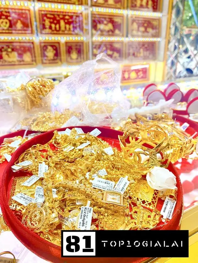 trang sức Kim Hưng