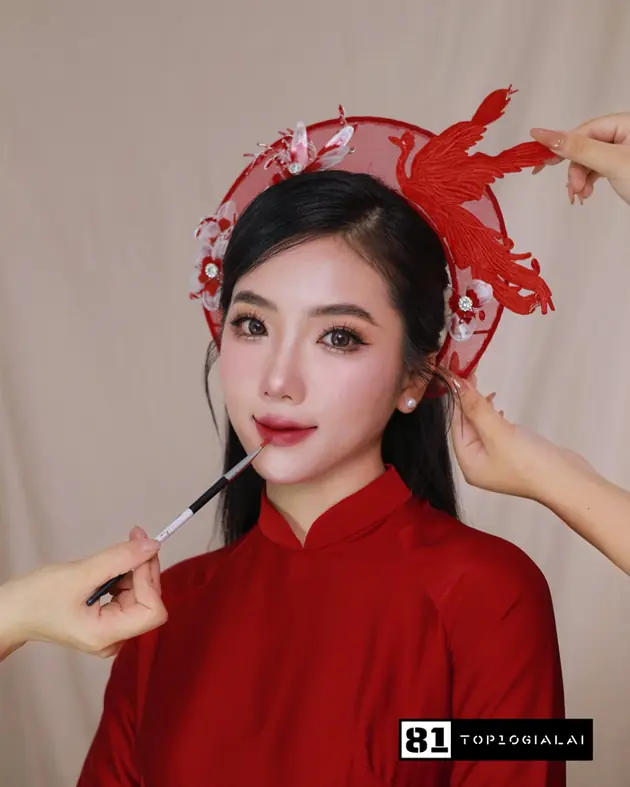 Trang điểm Gia Lai - Tiny Trần