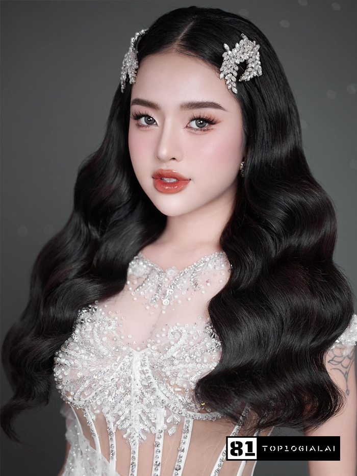 Trang điểm Gia Lai - Phương Thảo