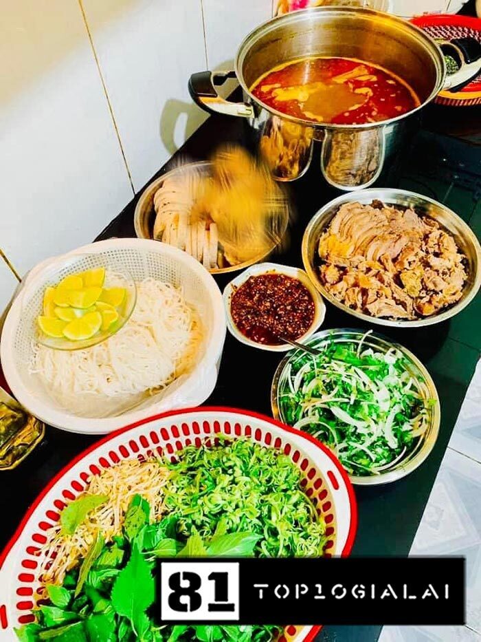 Bún Bò Huế Bà Thảo Gia Lai