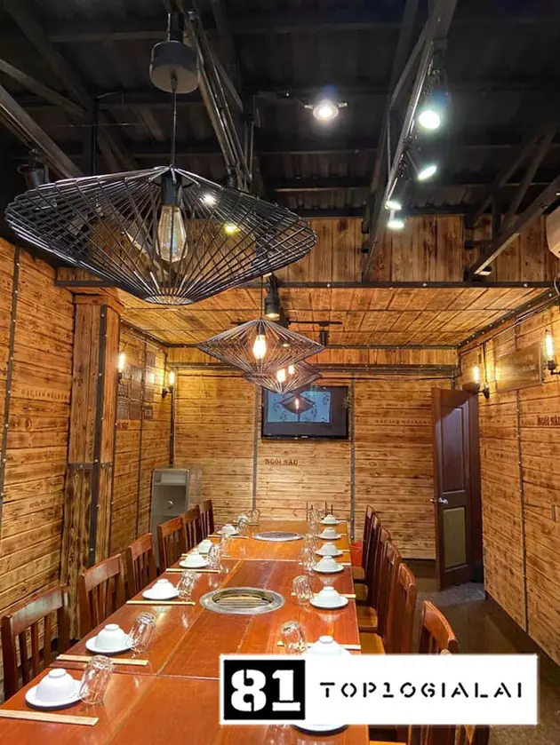 Nhà hàng Ngói Nâu Gia Lai