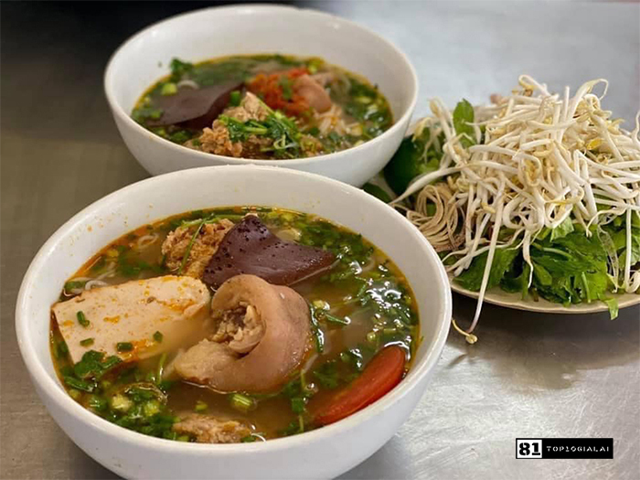 Bún riêu Chi