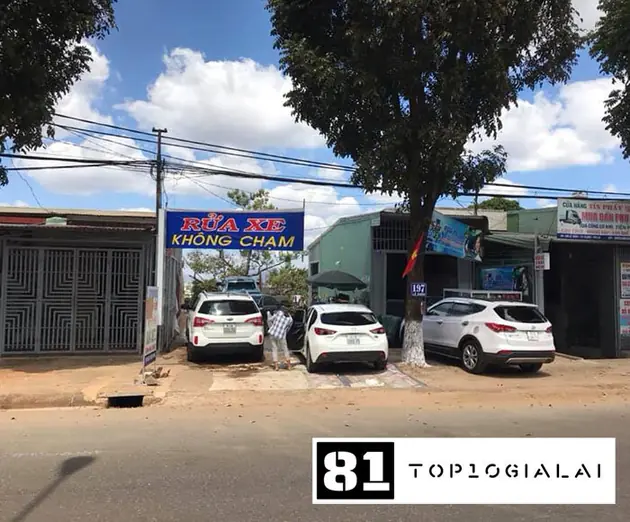 Rửa xe không chạm Gia Lai