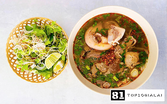Bún bò Huế Hoa Gia Lai