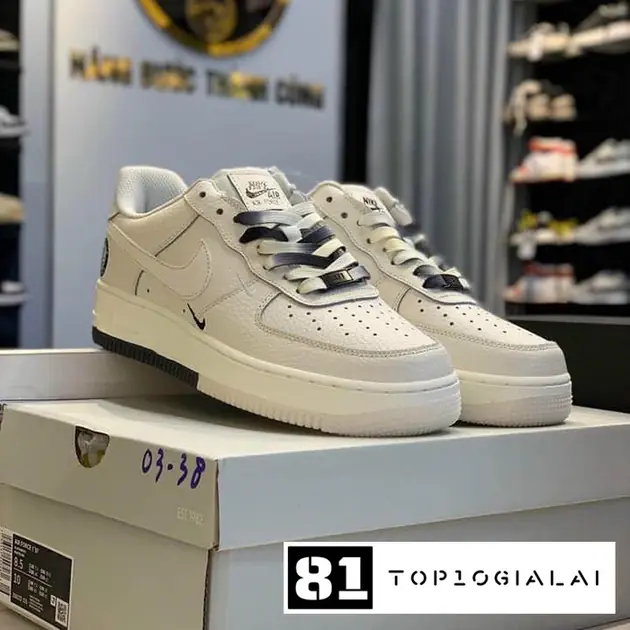 Shop giày 153 Thống Nhất