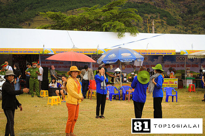 tình nguyện viên