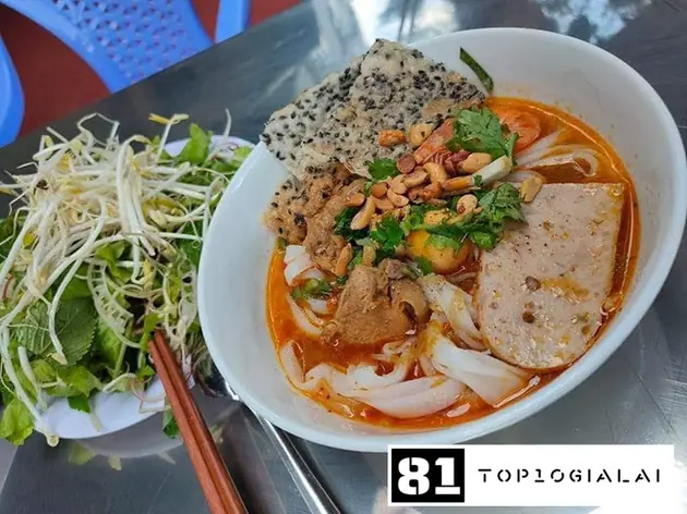 Mì quảng gà gia lai