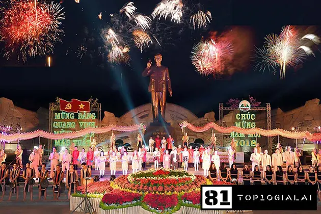 pháo hoa quảng trường gia lai