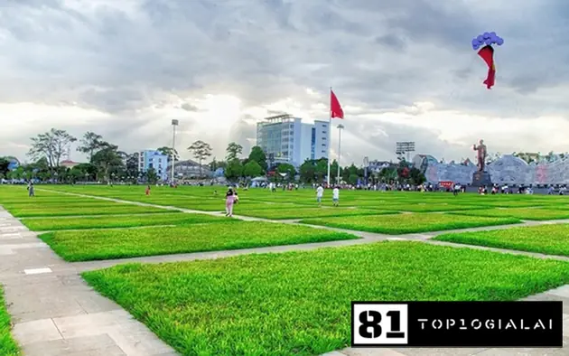 Quảng trường Đại Đoàn Kết