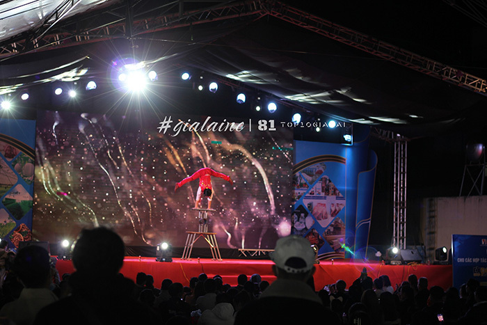 Chương trình văn nghệ hội chợ gia lai