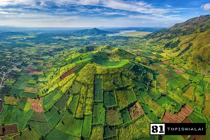 Du lịch 1 ngày Gia Lai - Núi Lửa Chư Đăng Ya