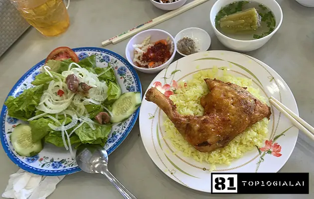 Cơm gà hải nam Gia Lai