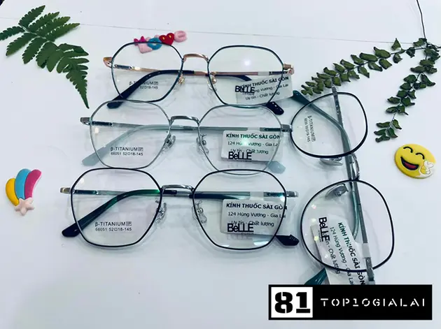 Sản phẩm tại cửa hàng kính Sài Gòn