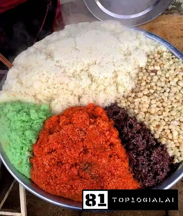 Xôi Cô Hường Gia Lai