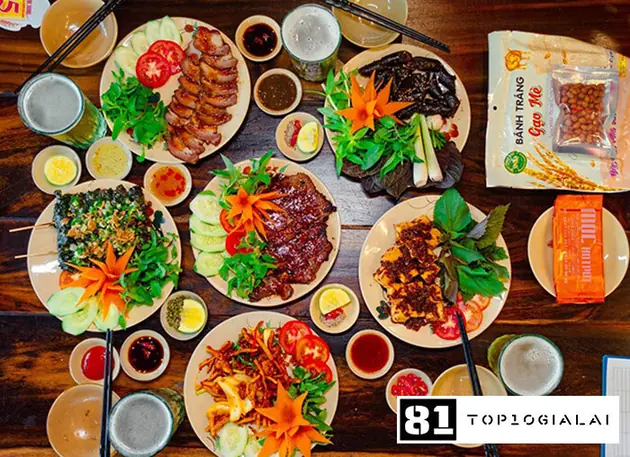 Món ăn tạo mộc quán pleiku