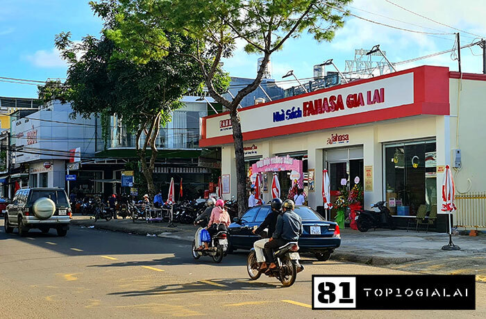 Nhà sách FAHASA Gia Lai