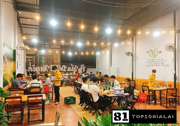 không gian Lẩu Tứ Xuyên