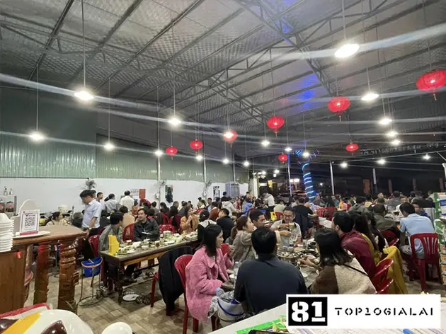 Quán Dê Phố Núi Gia Lai