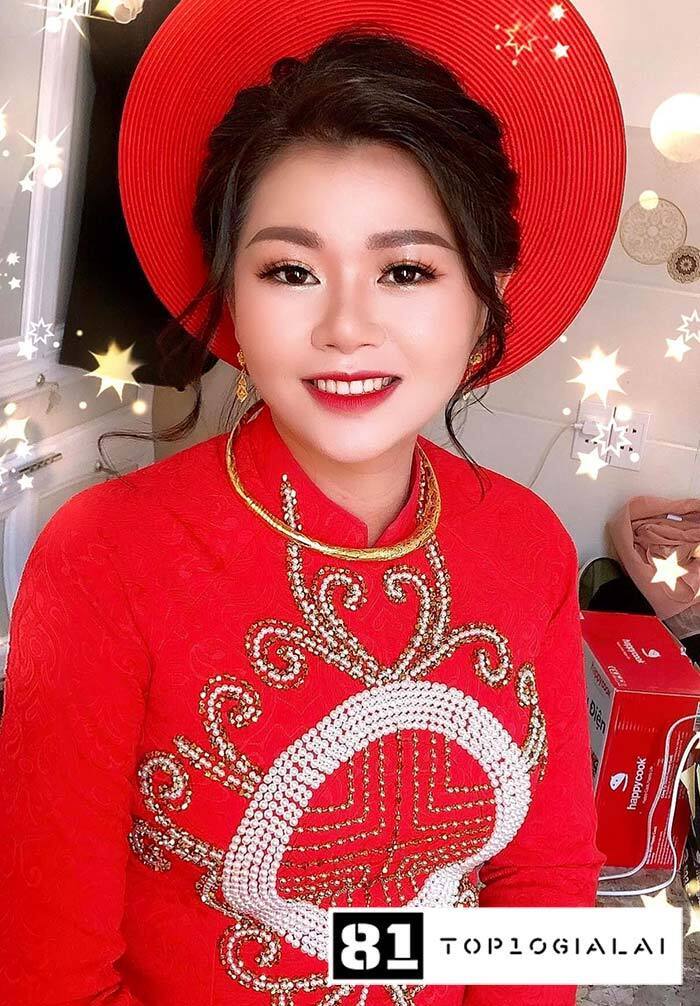 Thuê áo dài gia lai