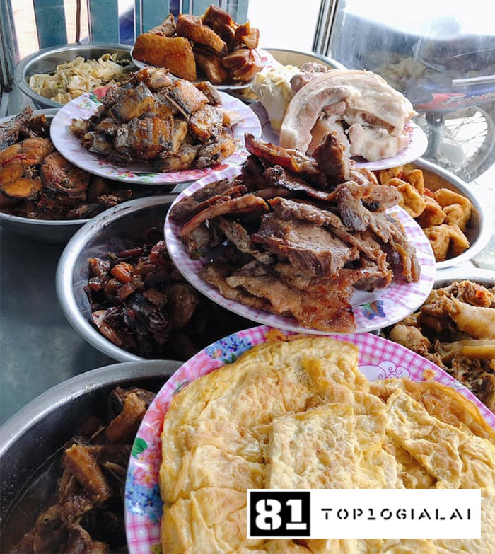 Quán cơm quãng ngãi pleiku